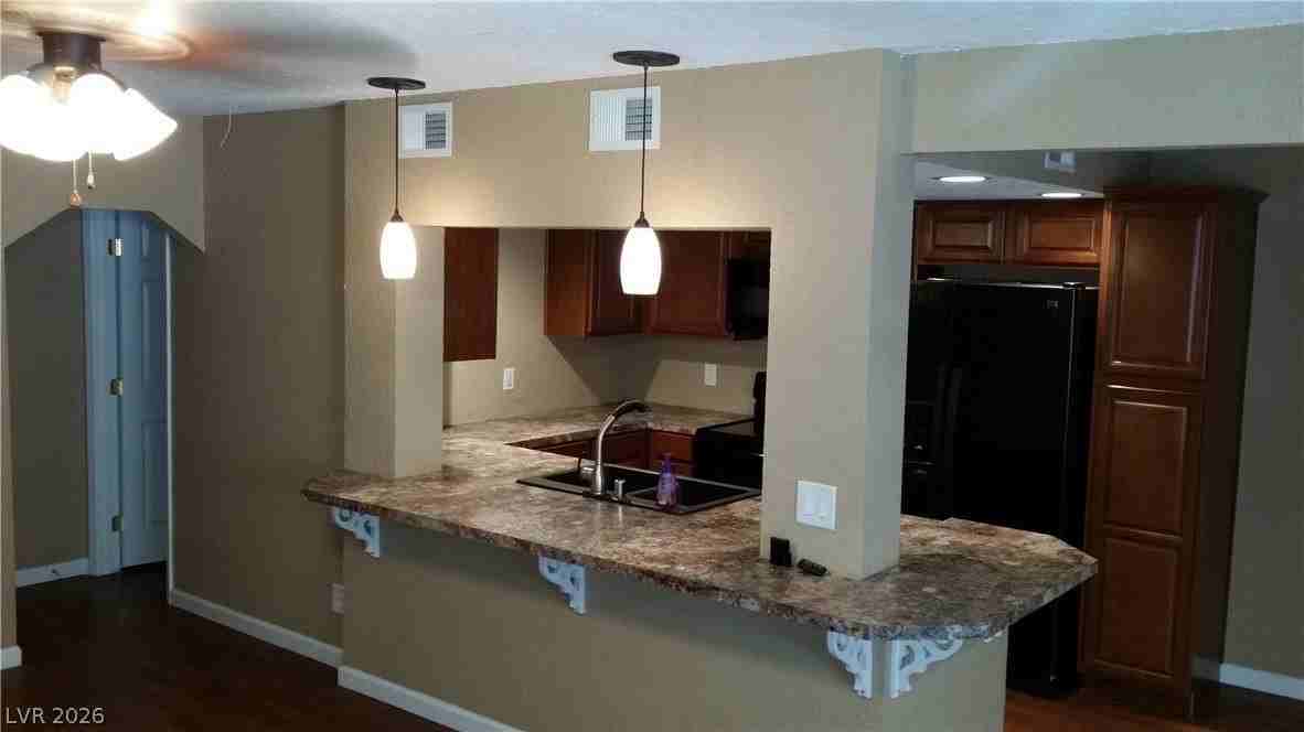 260 Shadybrook Ln #C - Photo 7 of 17