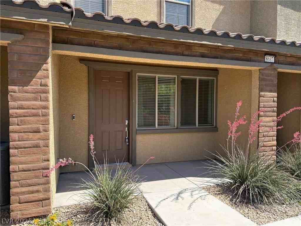 8687 Mossy Arch Ct