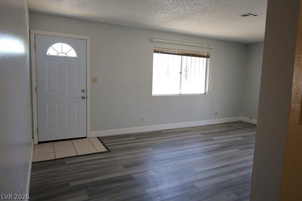 1309 E Cartier Ave #2 - Photo 4 of 15