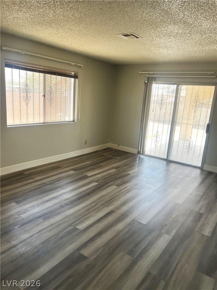 1309 E Cartier Ave #2 - Photo 6 of 15