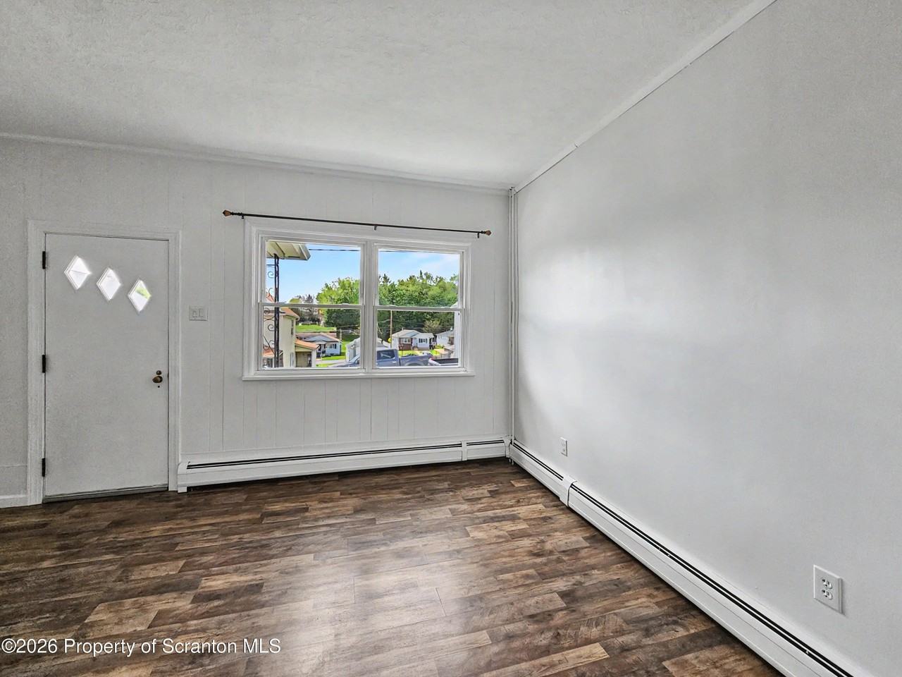 814 Price St - Photo 6 of 16