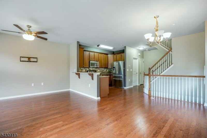 512 Waterview Ct #512 - Photo 4 of 19