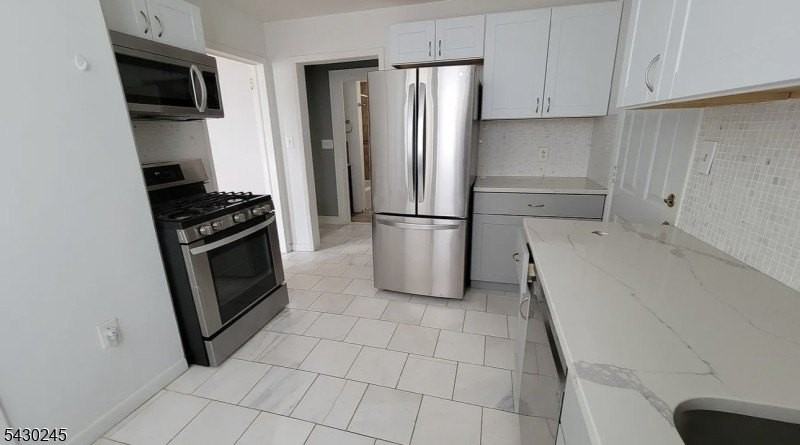 39 Alden St #1 - Photo 5 of 6