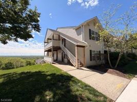 featured image of 1635 King Ct