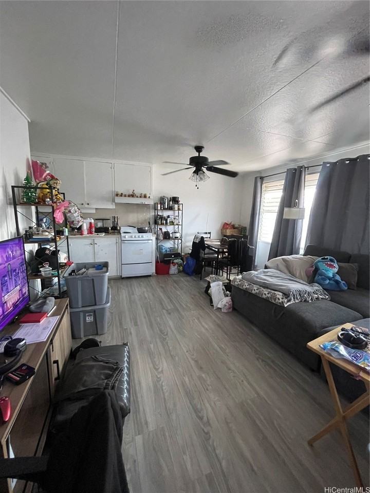 720 Mahiai St - Photo 7 of 7
