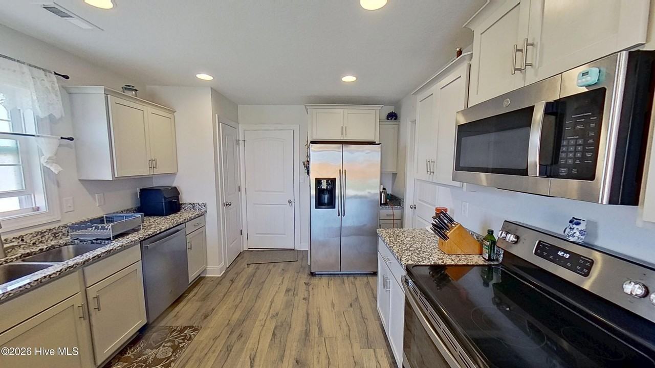 564 Appalachian Trl N - Photo 7 of 29