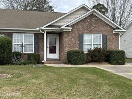 featured image of 2600 Saddleback Dr #B