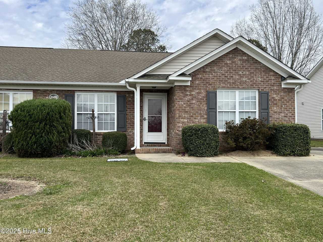 2600 Saddleback Dr #B - Photo 2 of 37