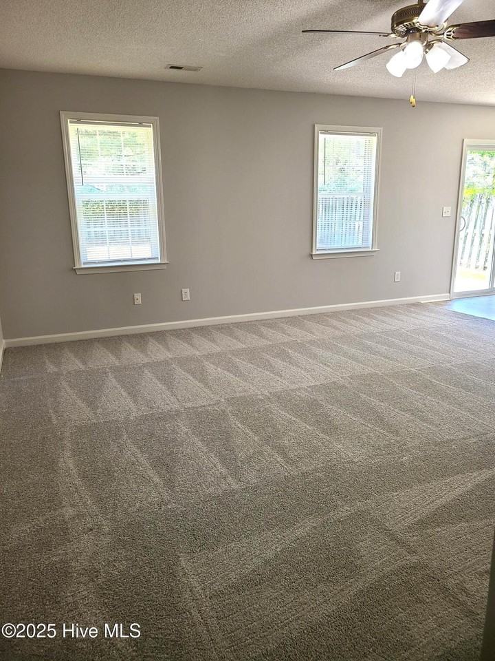 639 Lanvale Hills Cir - Photo 3 of 13