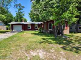 featured image of 105 Briarwood Ct