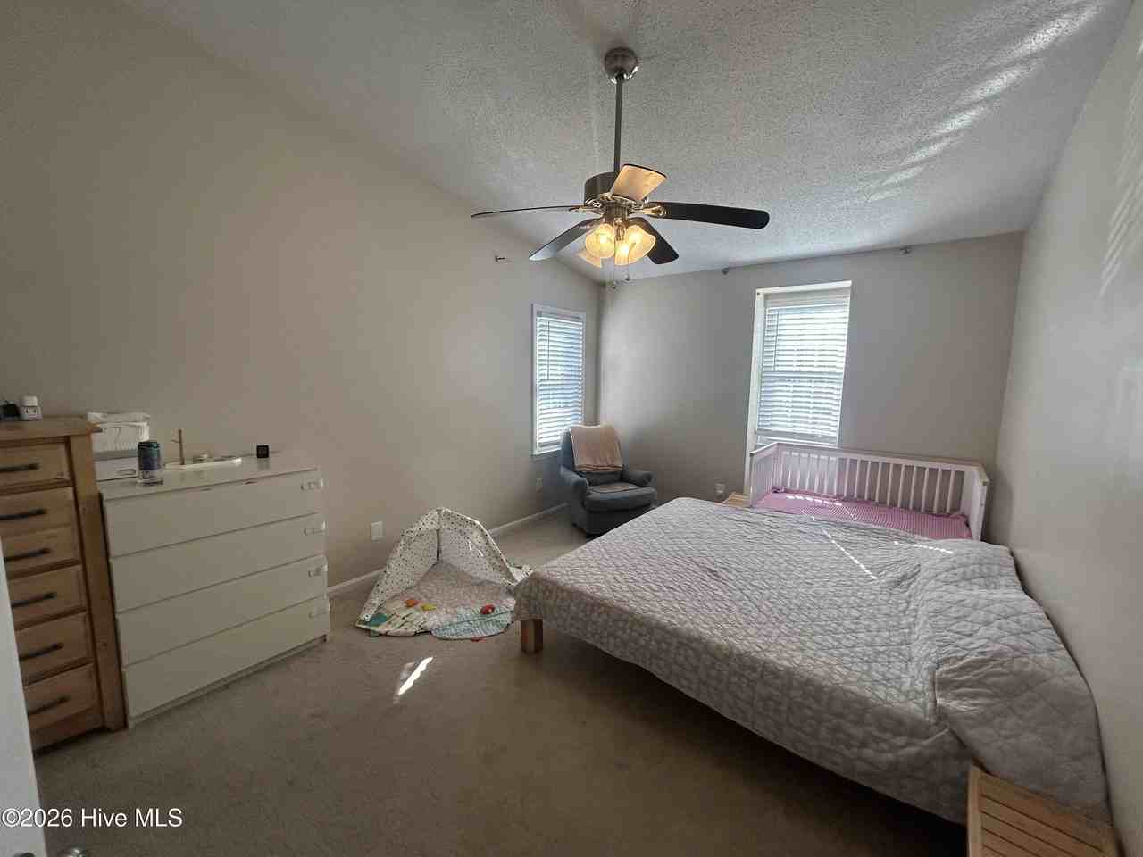 109 Jennie Dr - Photo 6 of 13