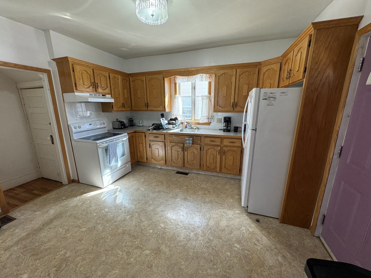 42 Enterprise St #3 - Photo 6 of 16