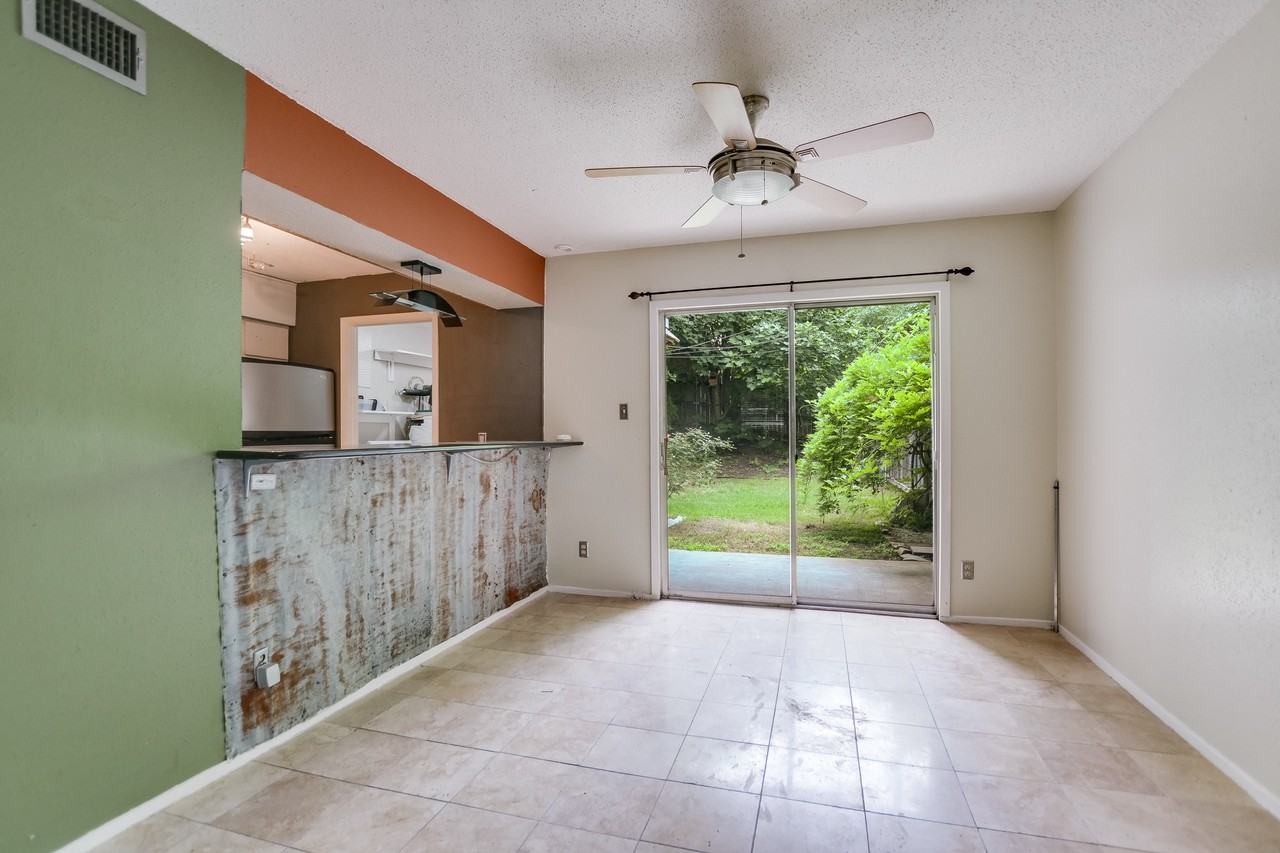 700 Castle Ridge Rd #C - Photo 5 of 10