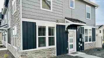 featured image of 5958 S Jessenia Ln