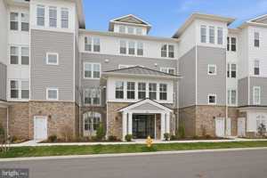 featured image of 111 Marshgrass Way