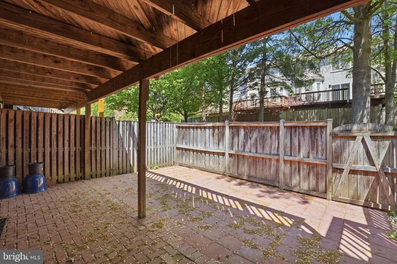 6526 Major St - Photo 7 of 35