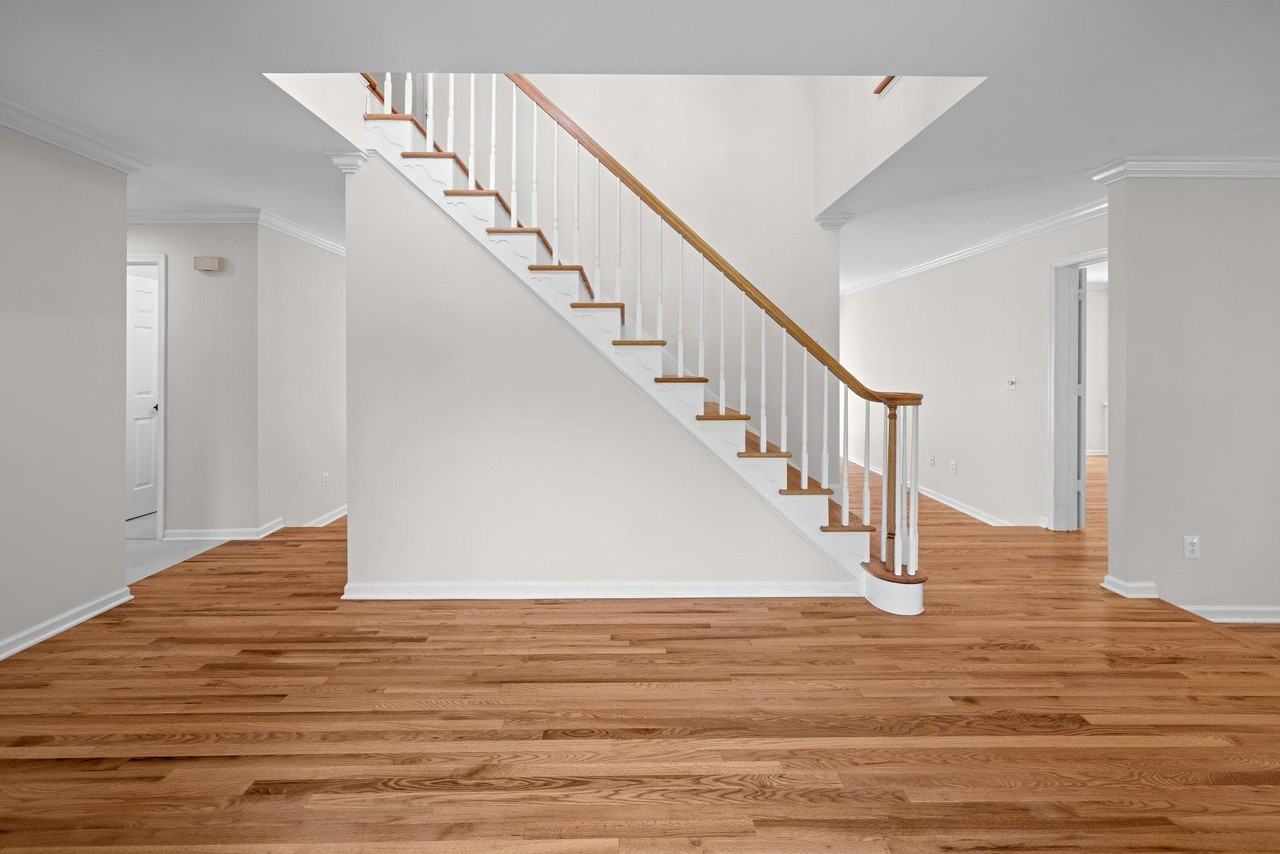 6609 Heidi Ct - Photo 6 of 50