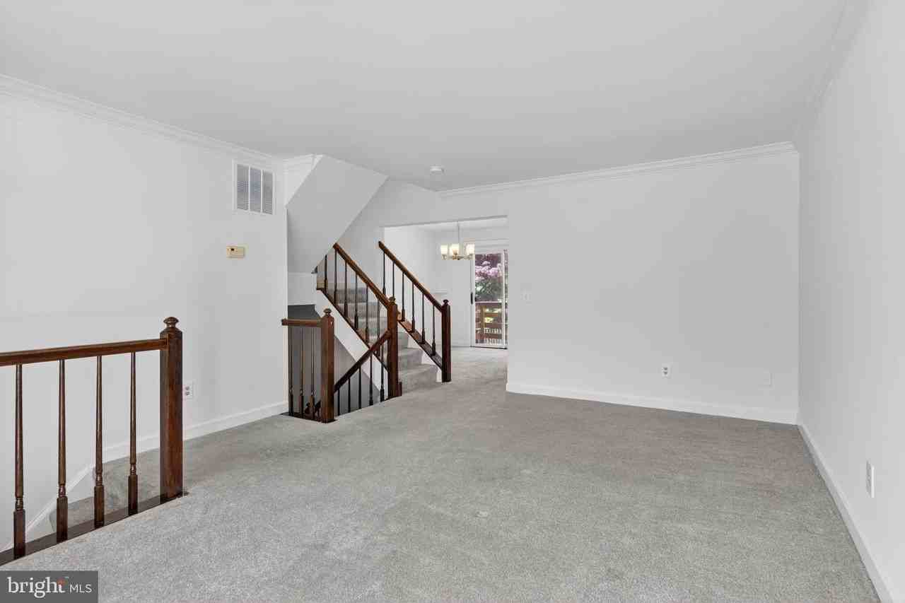 6142 Joust Ln - Photo 6 of 45