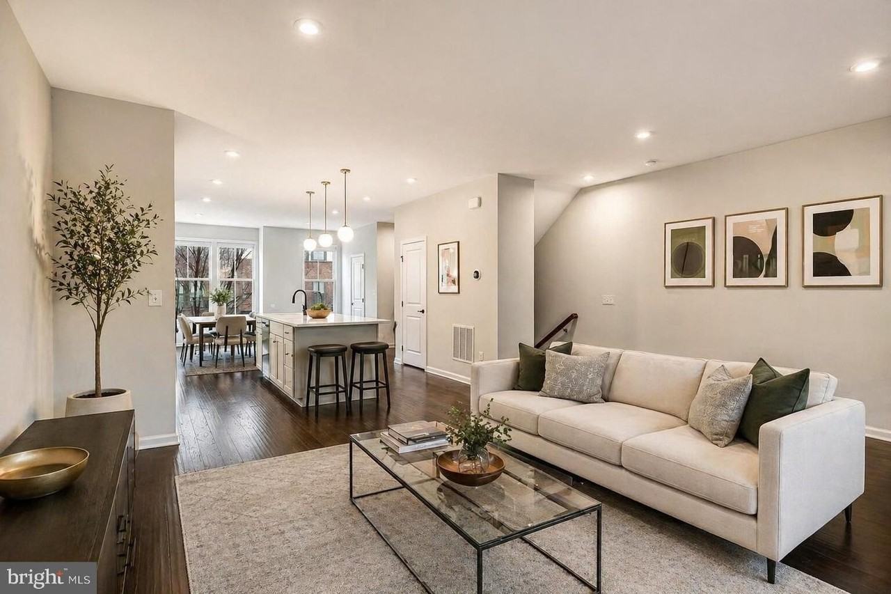 22317 Seabring Ter - Photo 4 of 13