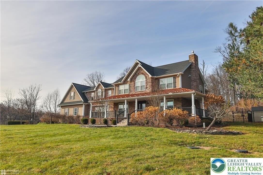 284 Walker Rd - Photo 6 of 50