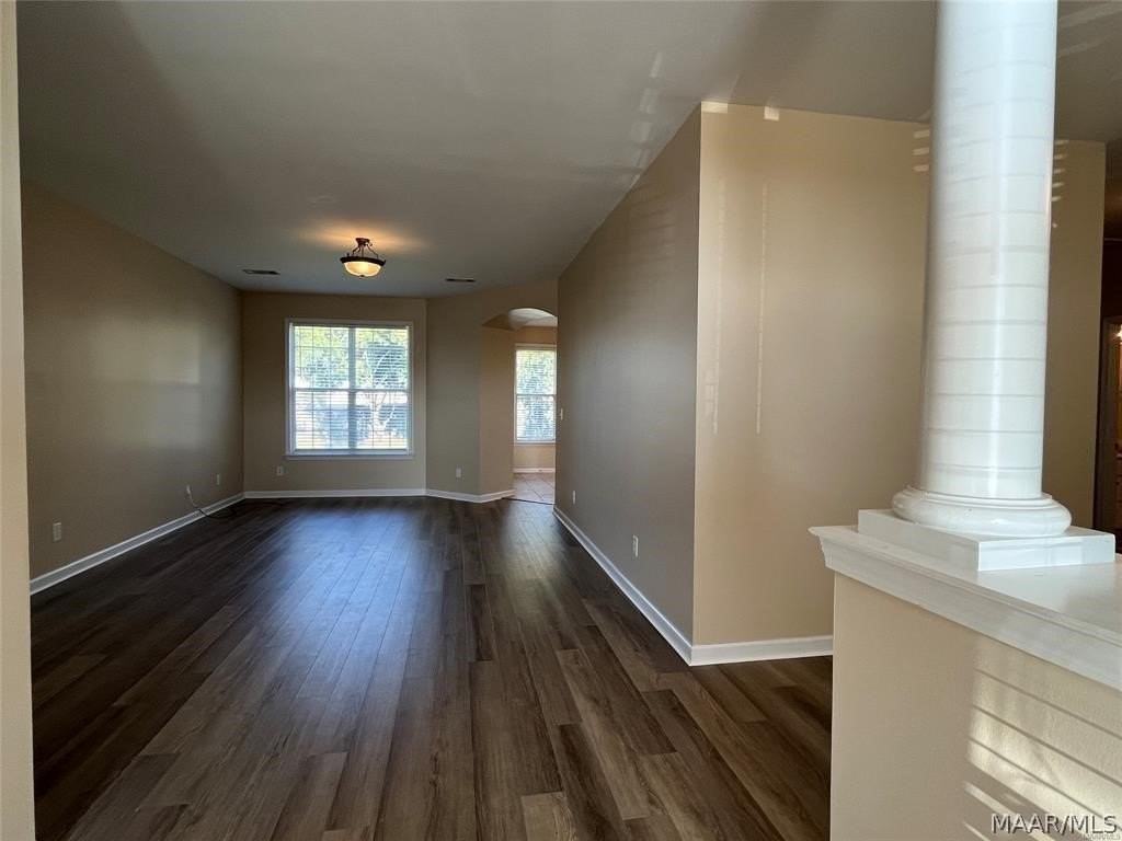 8951 Alderwood Way - Photo 3 of 32