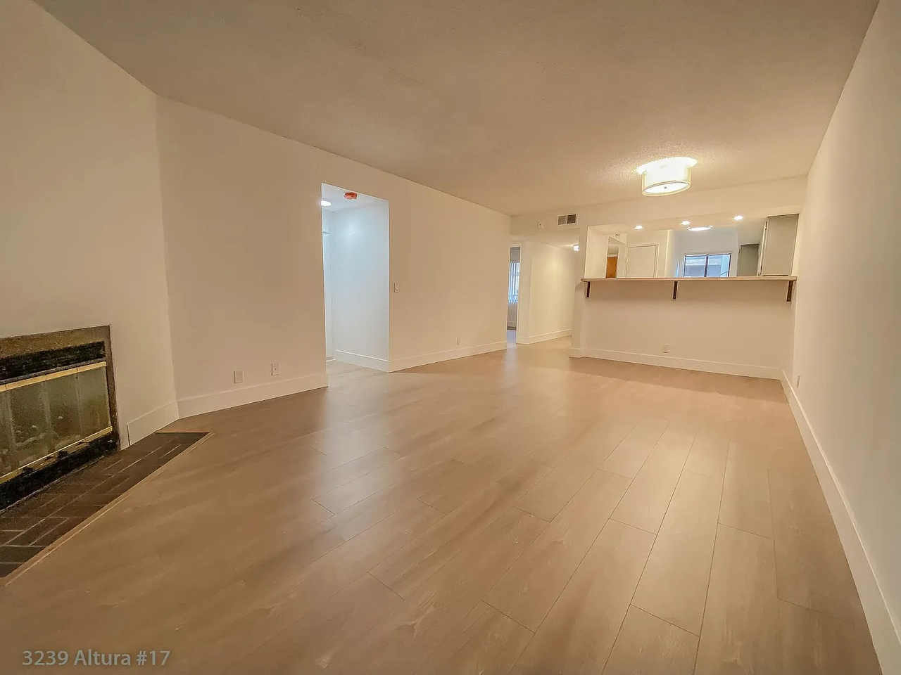 Altura Avenue 3239 - Photo 3 of 14