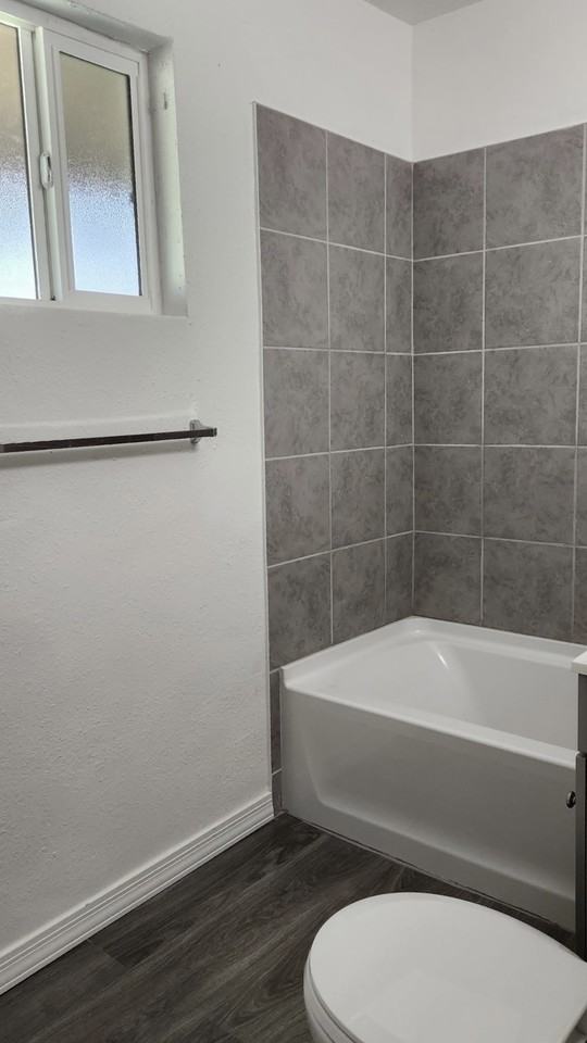 2645 W. Morten Avenue - Photo 6 of 11