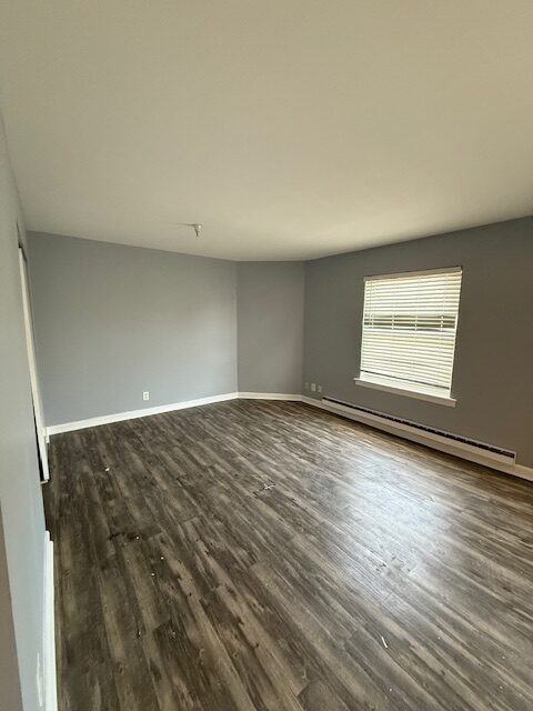 200 Catherine Street - Photo 3 of 6