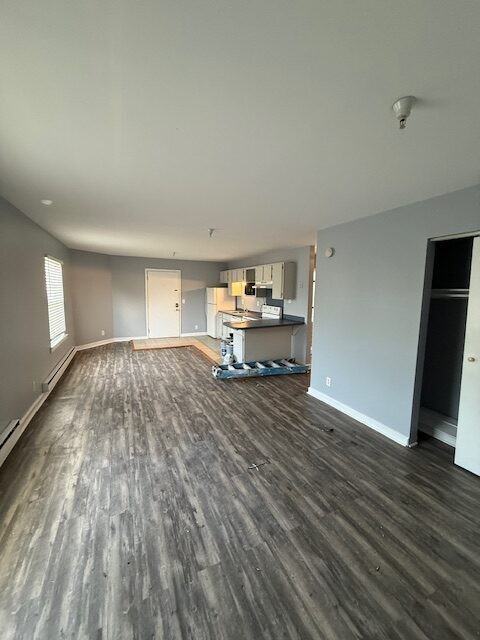 200 Catherine Street - Photo 6 of 6