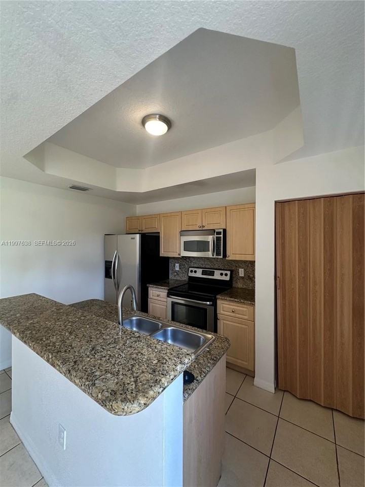 2191 Anchor Ct #1902 - Photo 2 of 12