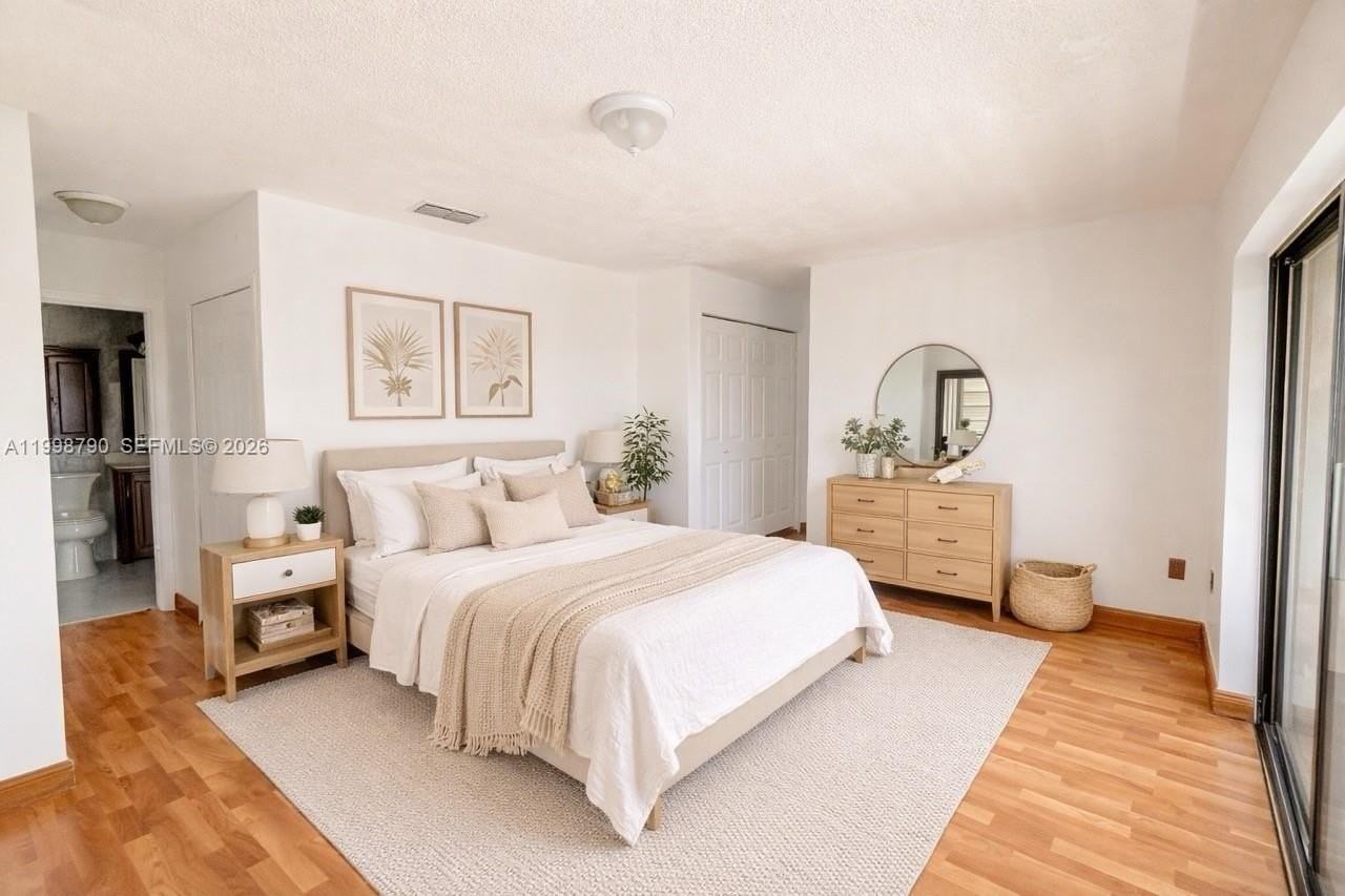 1283 W 51st Pl #12 - Photo 4 of 42