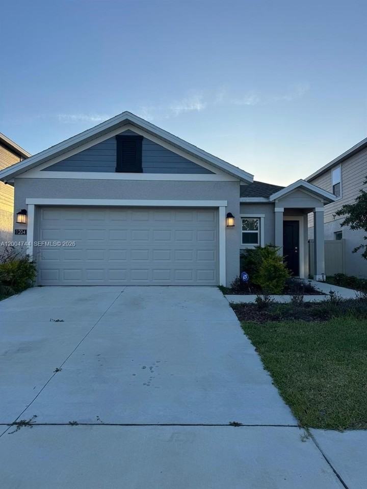 1204 Deepwater Cir - Photo 2 of 19