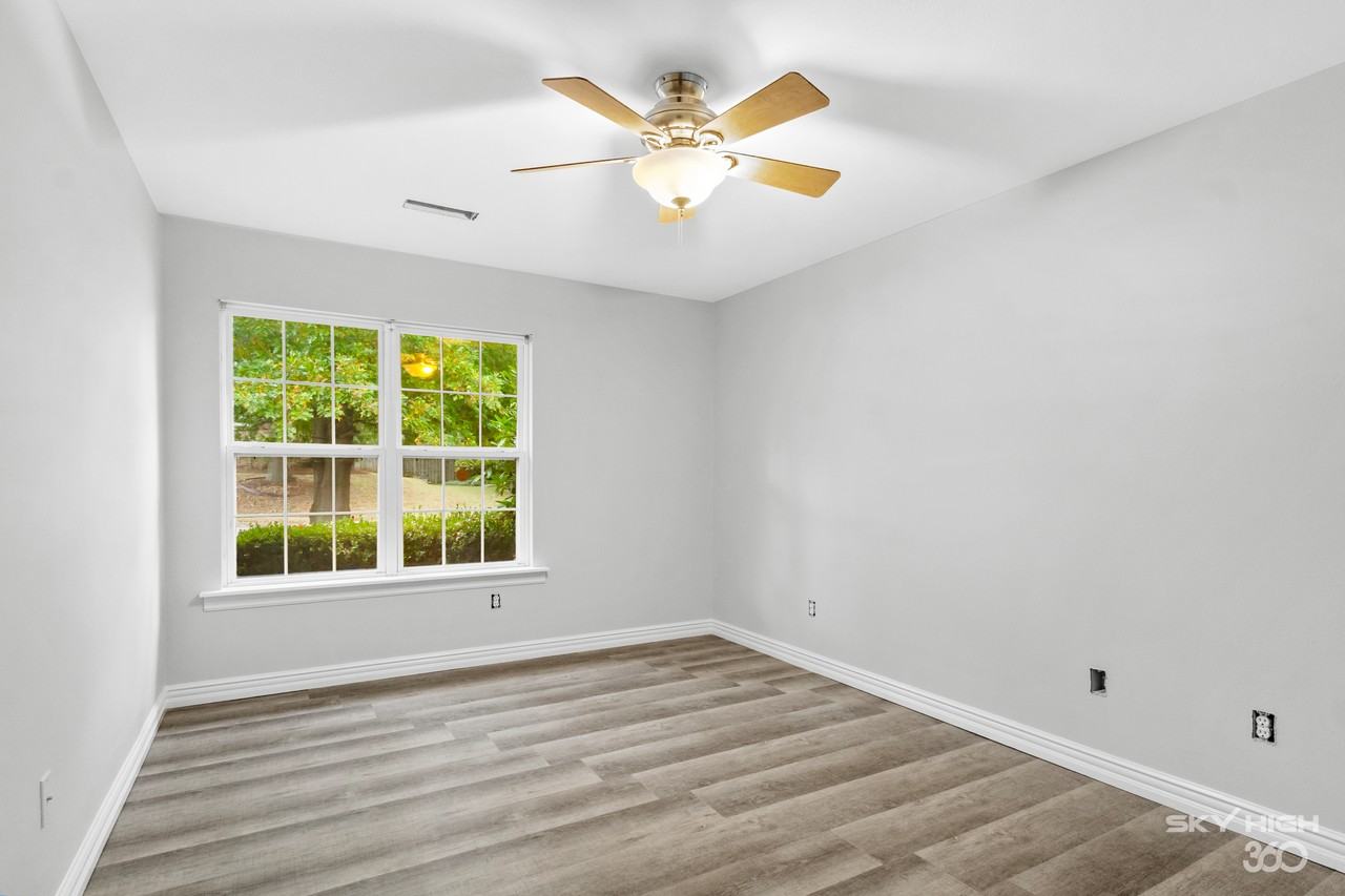 3512 E Madison Dr #NA - Photo 4 of 11