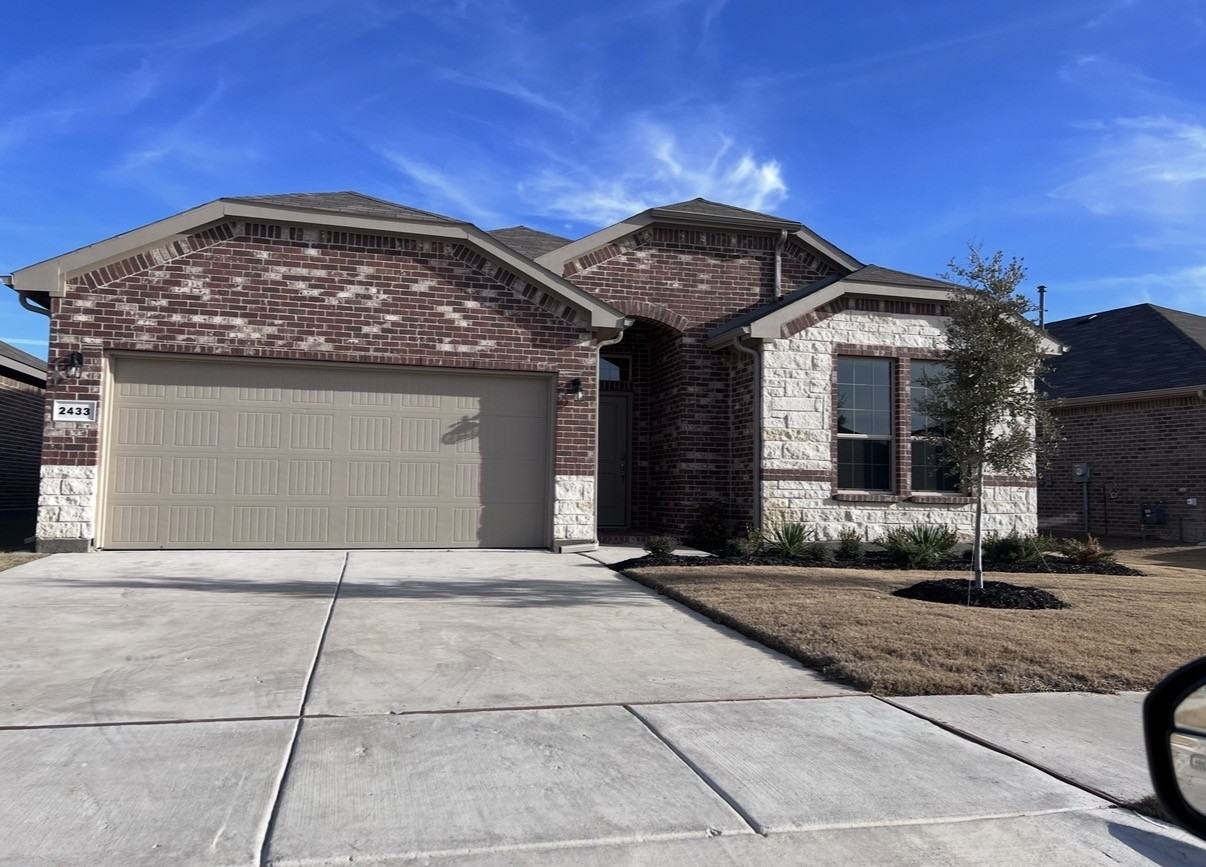 2433 Moon Ranch Dr #NA