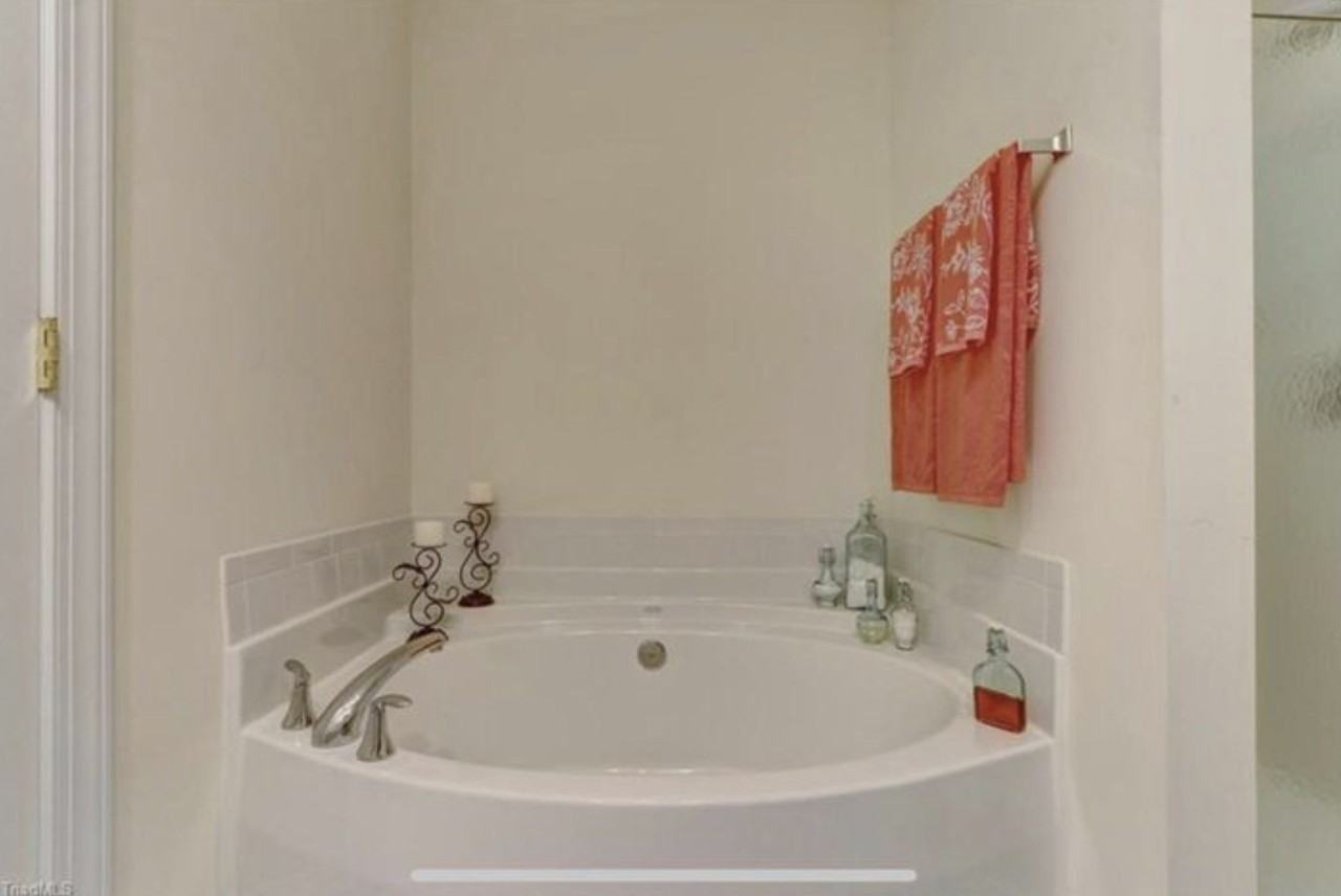 4490 Piedmont Trace Dr #4490 - Photo 4 of 12