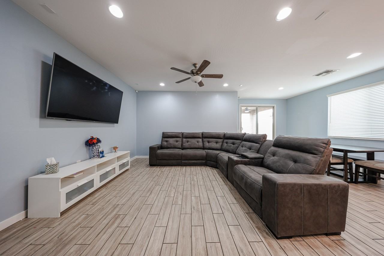 8950 W Palo Verde Dr #NA - Photo 3 of 23