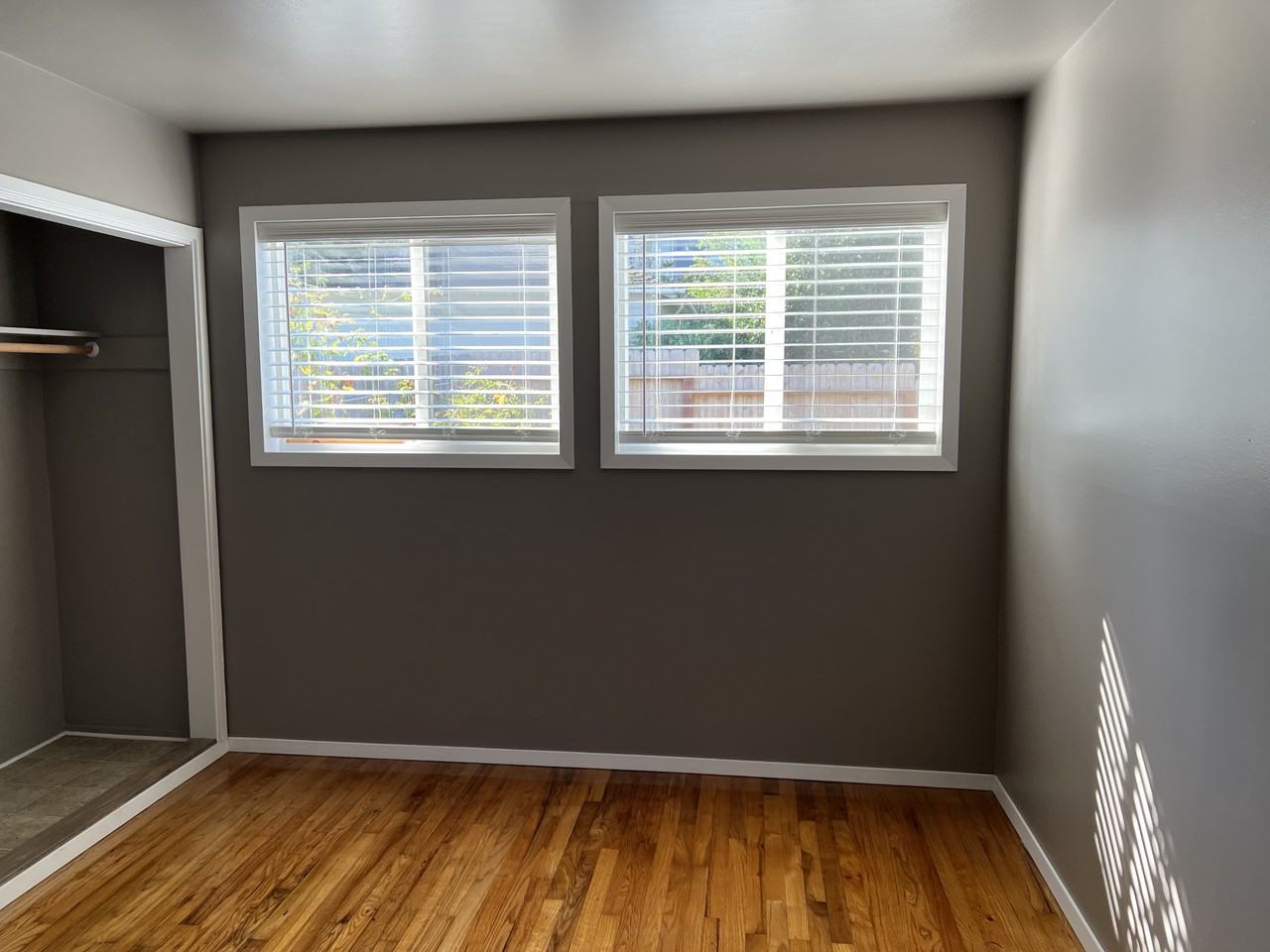 1414 Williams St #1414 - Photo 4 of 12
