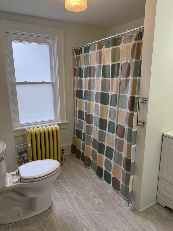 83 Navarre Rd #NA - Photo 5 of 50