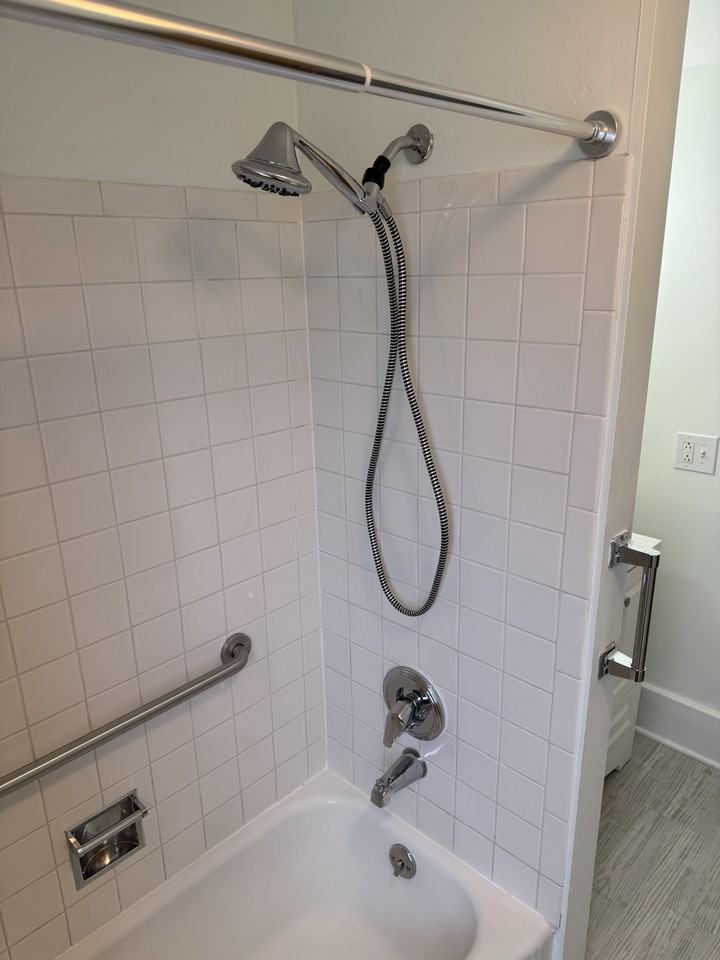 83 Navarre Rd #NA - Photo 7 of 50