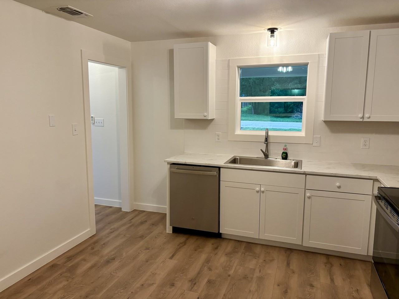 18211 Center St #NA - Photo 7 of 33