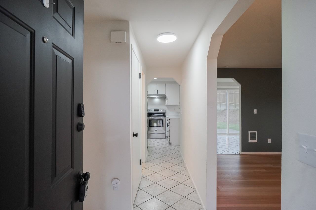 7245 S Prospect St #NA - Photo 6 of 33