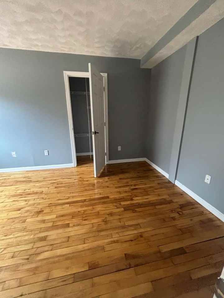 10 Shaker Road - Photo 7 of 19