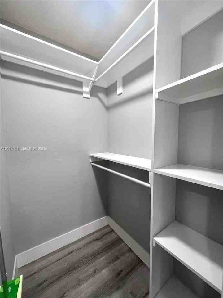 6310 Sw 79th St #20 - Photo 6 of 19