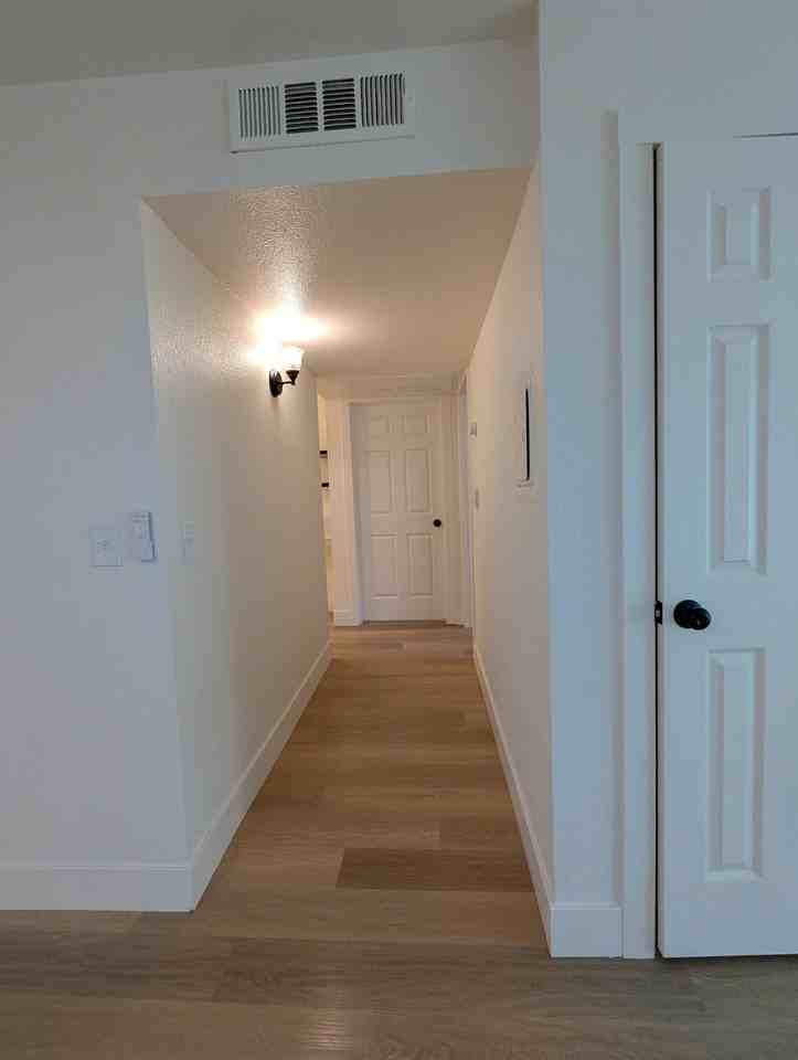 4909 Date Avenue - Photo 4 of 18