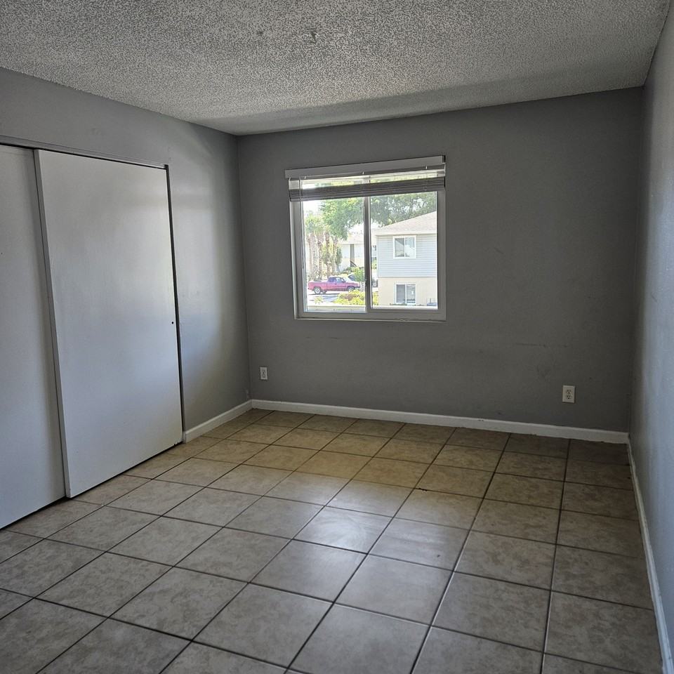 12-205 Berry Tree Pl - Photo 5 of 20