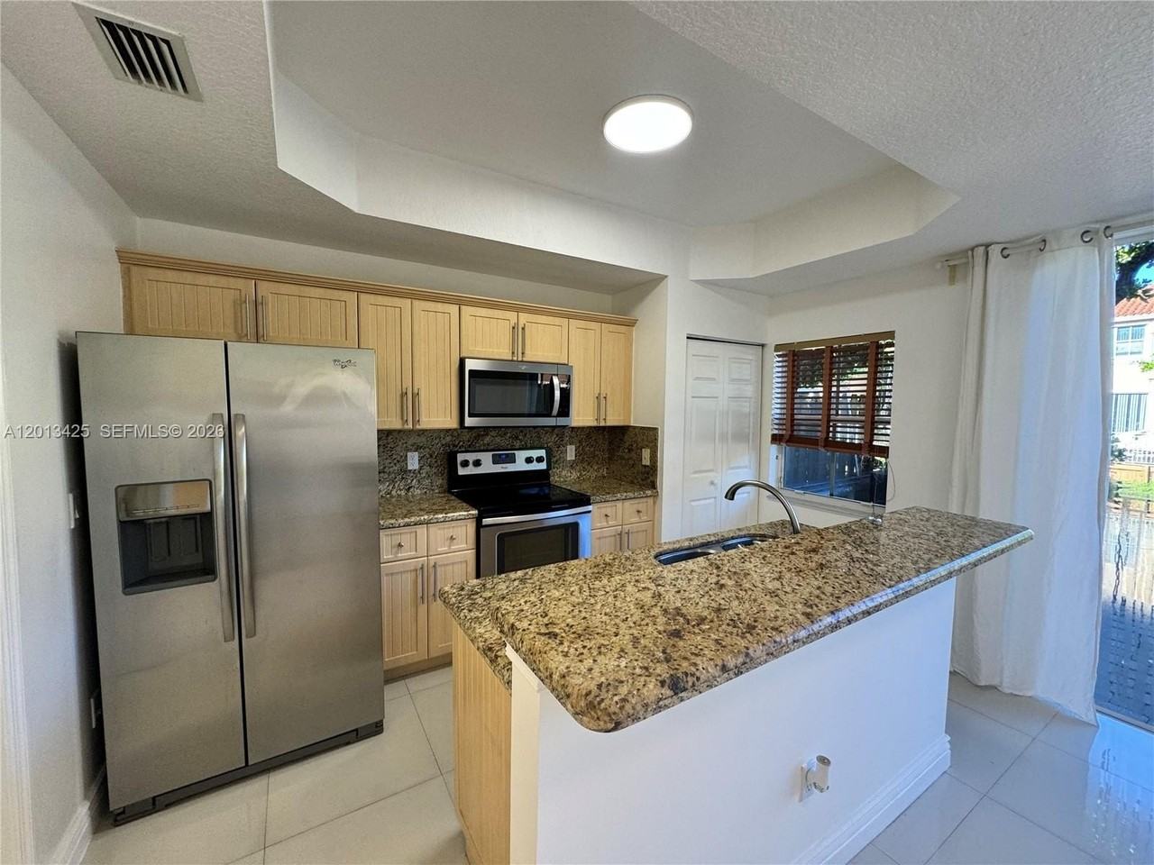 4933 N Harbor Isles Dr #202 - Photo 6 of 27