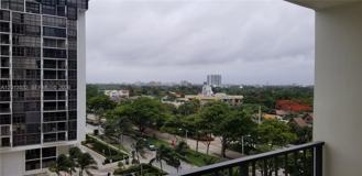 1901 Brickell Ave #B906 - Photo 1 of 1