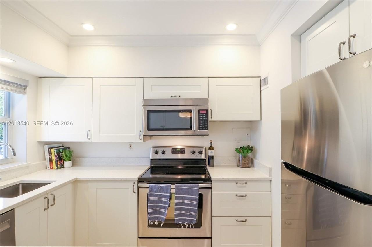 7740 Sw 54th Ct #52D - Photo 6 of 21