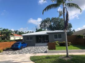2235 Sw 25th Ter - Photo 1 of 1