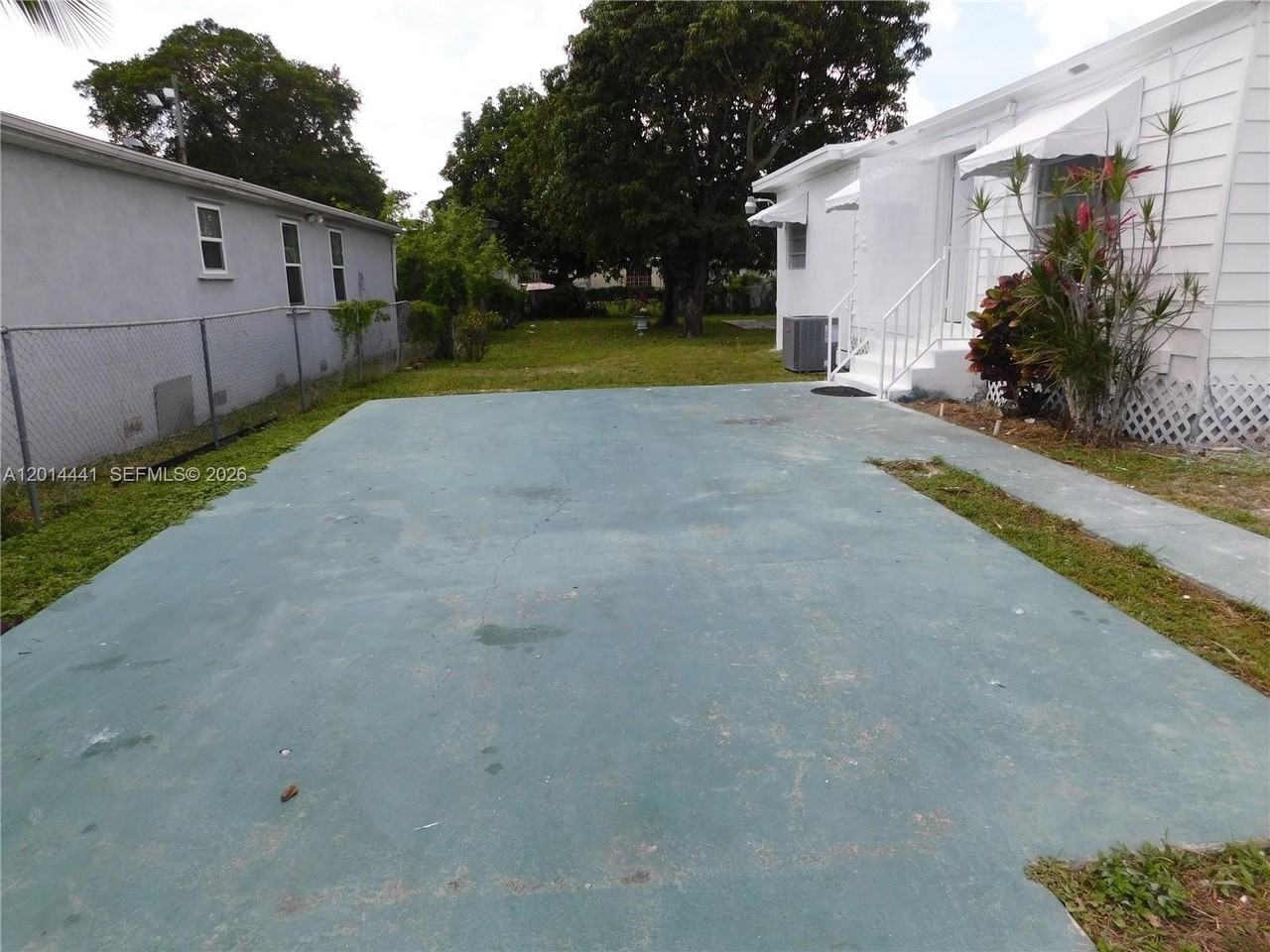 2230 Nw 58th St #2230 - Photo 4 of 24